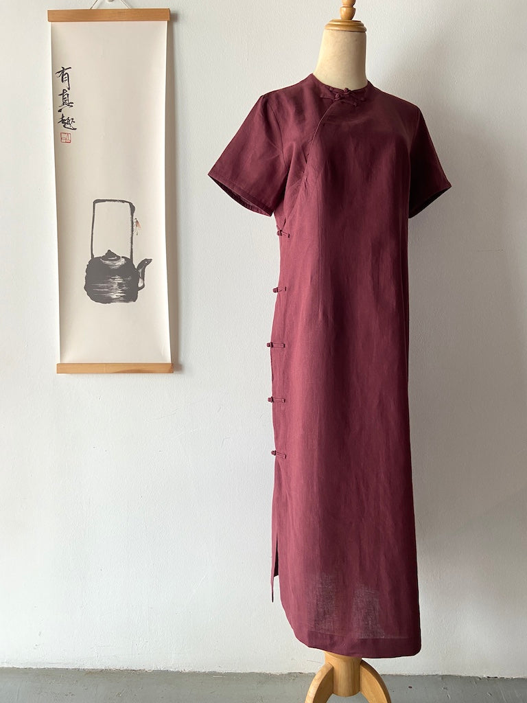 Classic Linen Cheongsam Dress in Maroon